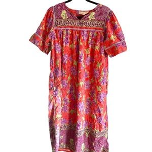 VINTAGE VERMONT COUNTRY STORE
Botanical Garden Mumu Kaftan